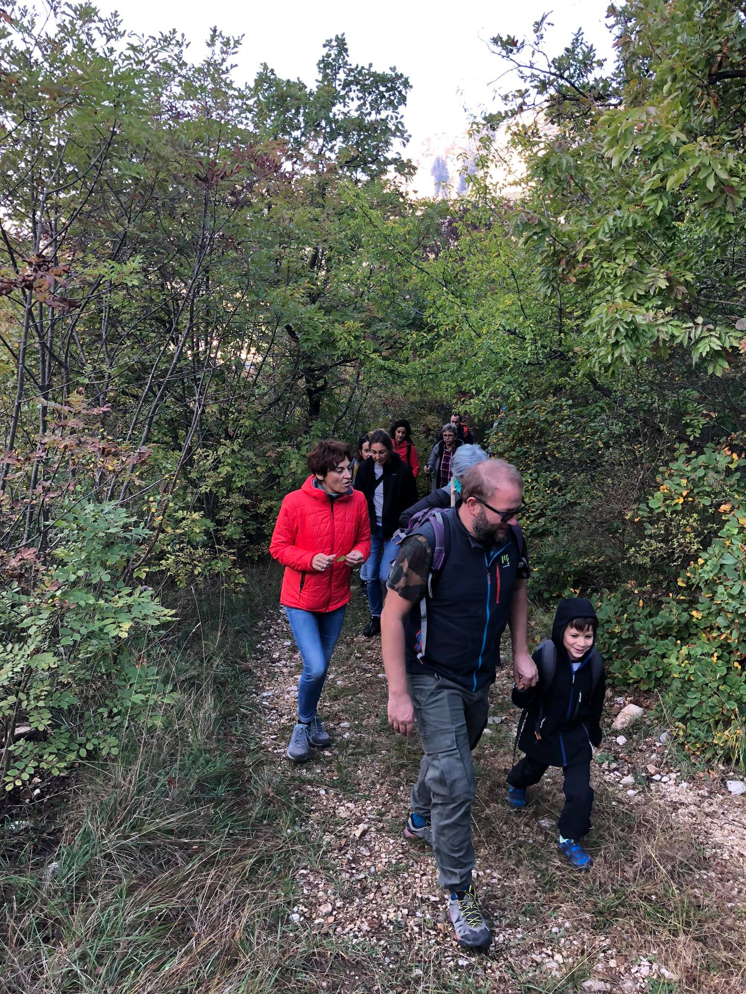 VisitValdadige.com Trekking e Castagne. “Walking on a wild wood”. Alla scope...