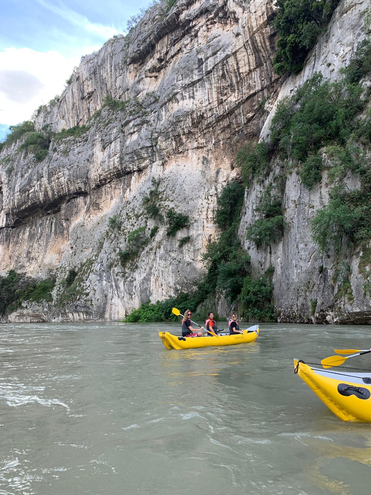 Kayak nel Canyon di Ceraino.
