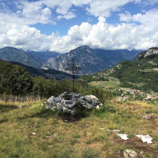 An den Gräben des Monte Nagià Grom, eine Reise durch die Geschichte

