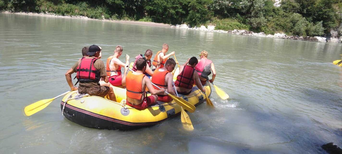  Wowwww!  Rafting und Klettersteige in Valdadige!  20 km von Verona entfernt, entdecken Sie ein Land ...
