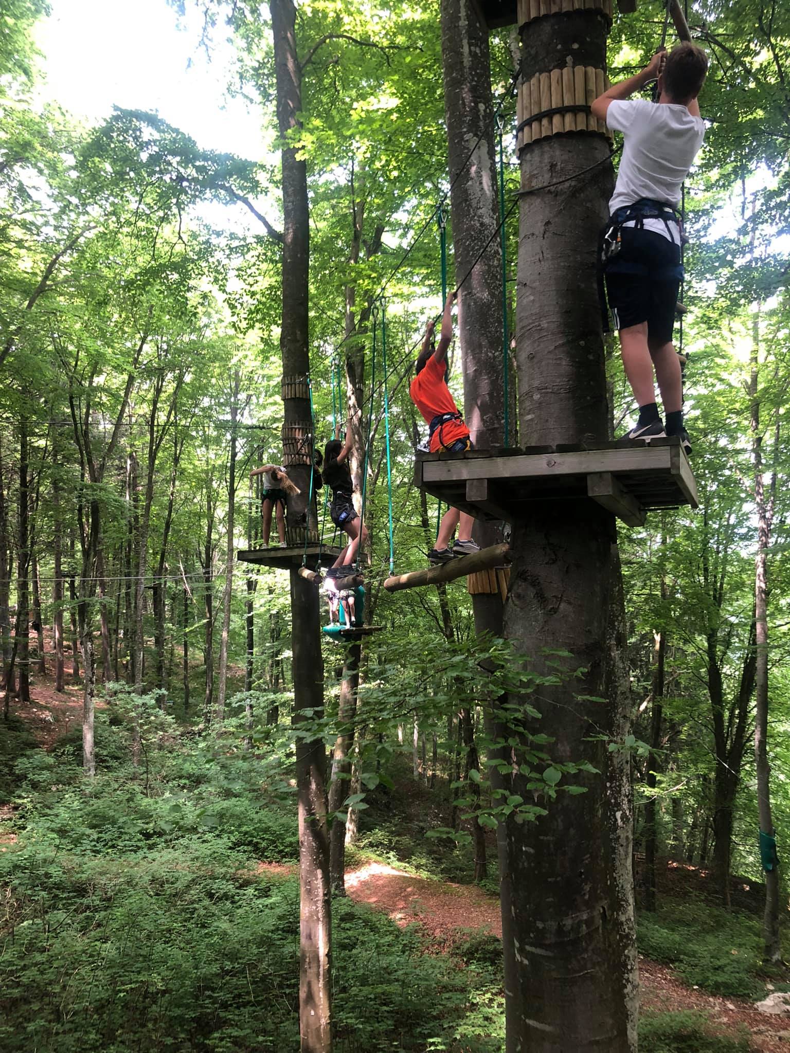 X-Treme Adventure Camp

 Bambini e ragazzi dagli 8 ai 15 anni

 Dal lunedì al ve...